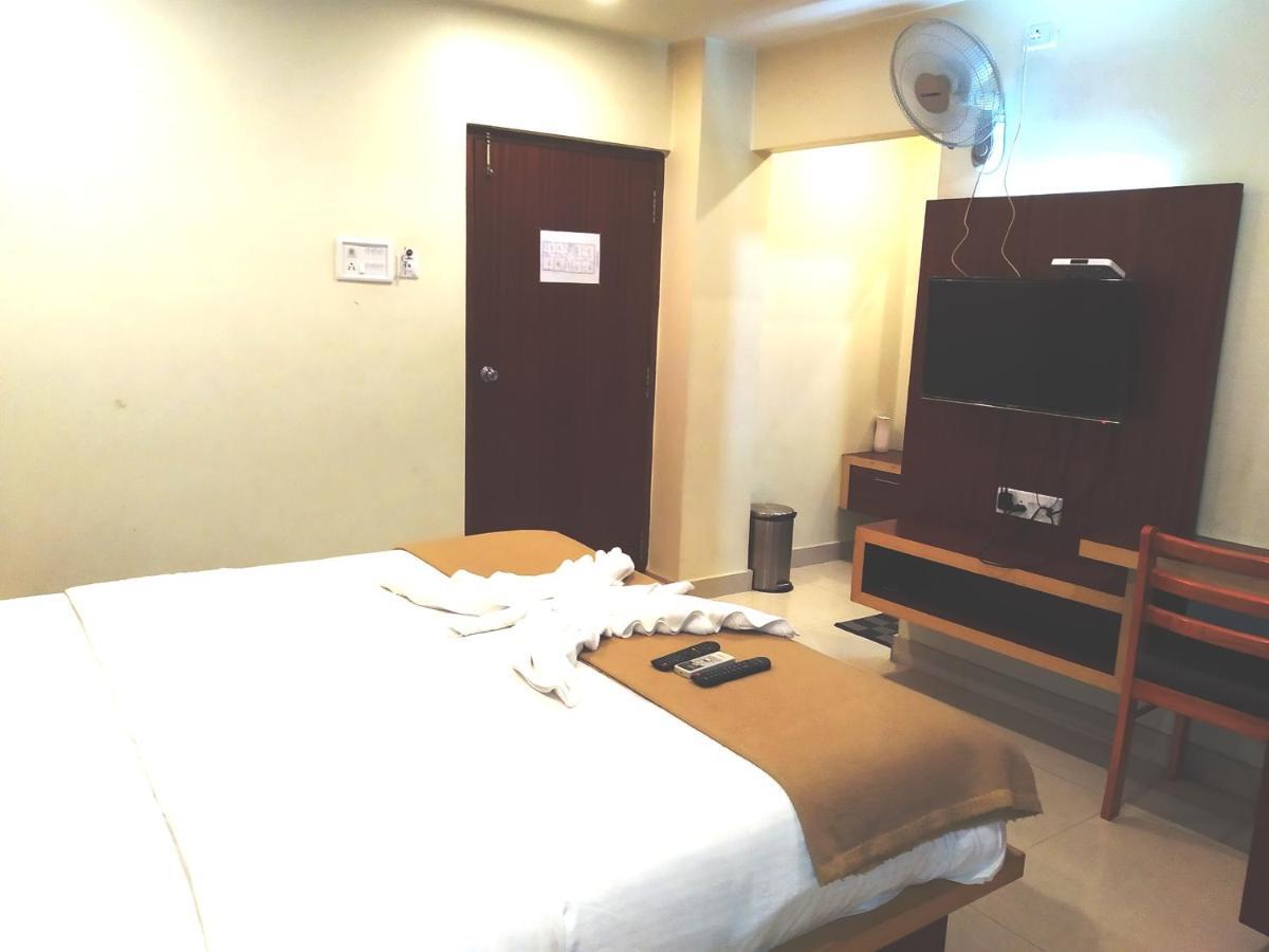 Hotel Milan Manor Port Blair Exterior foto