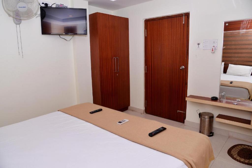 Hotel Milan Manor Port Blair Exterior foto